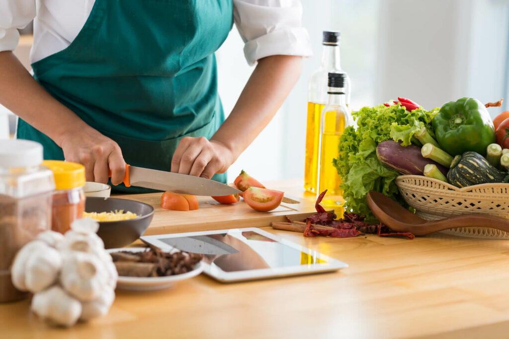 the things you should keep in mind when hiring your family a personal chef