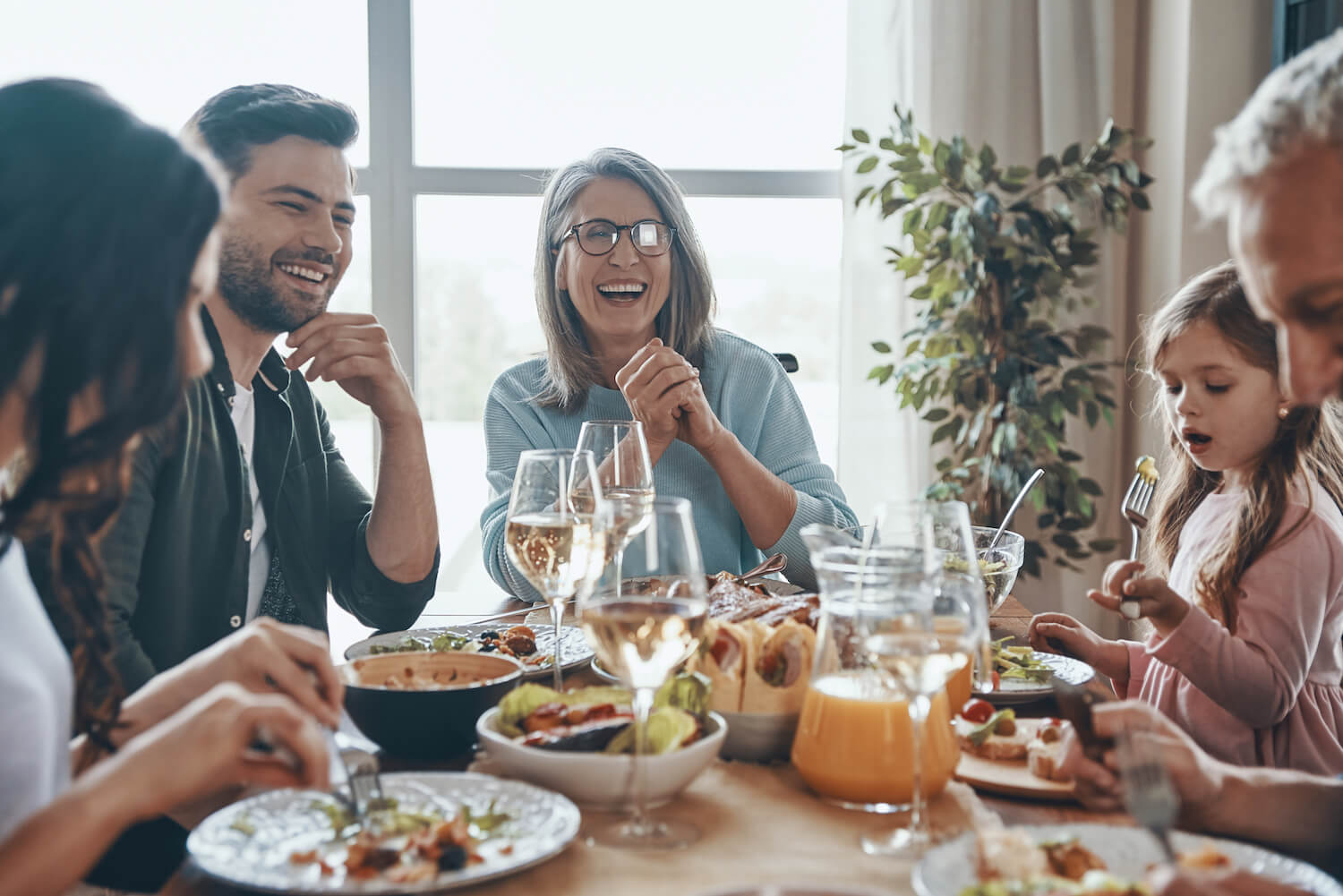 How Dining With Your Loved Ones Can Make Your Life Better